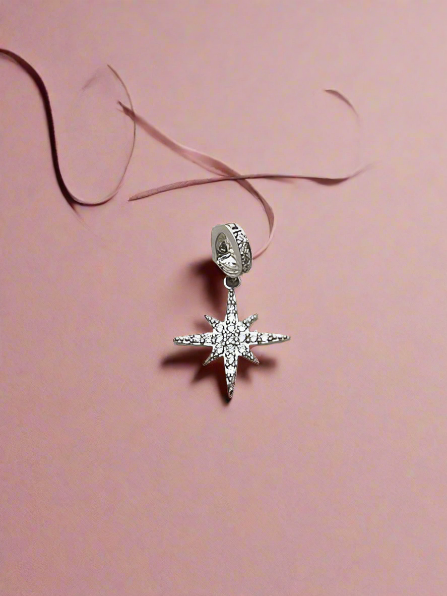 Diva Star Charm